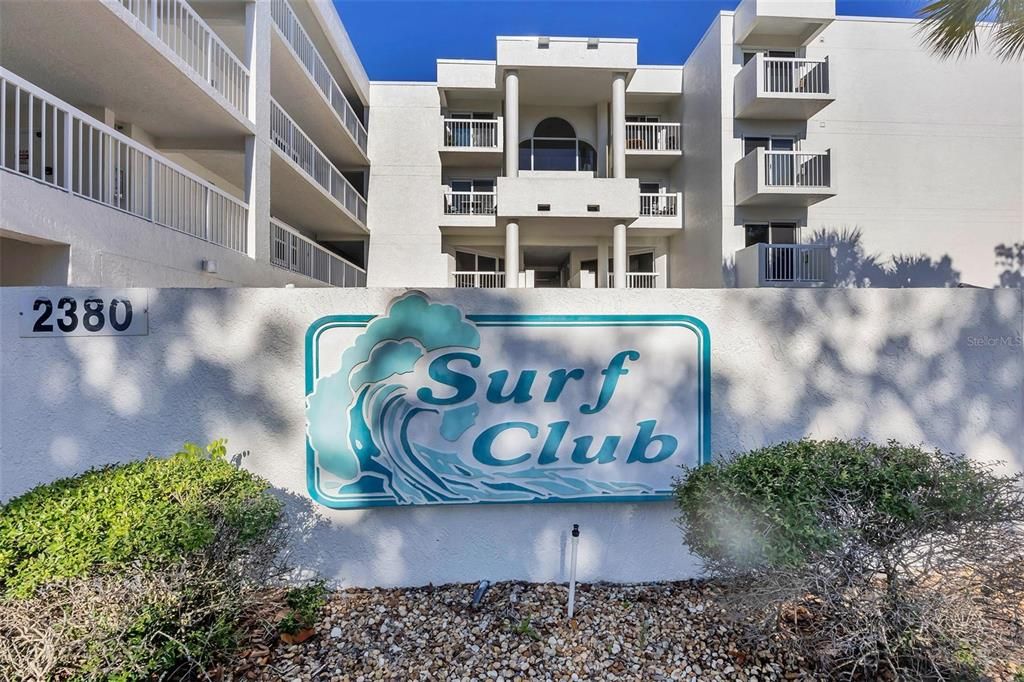 En Venta: $724,900 (3 camas, 2 baños, 1421 Pies cuadrados)