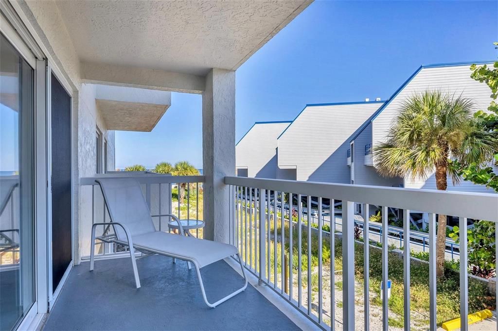 En Venta: $724,900 (3 camas, 2 baños, 1421 Pies cuadrados)