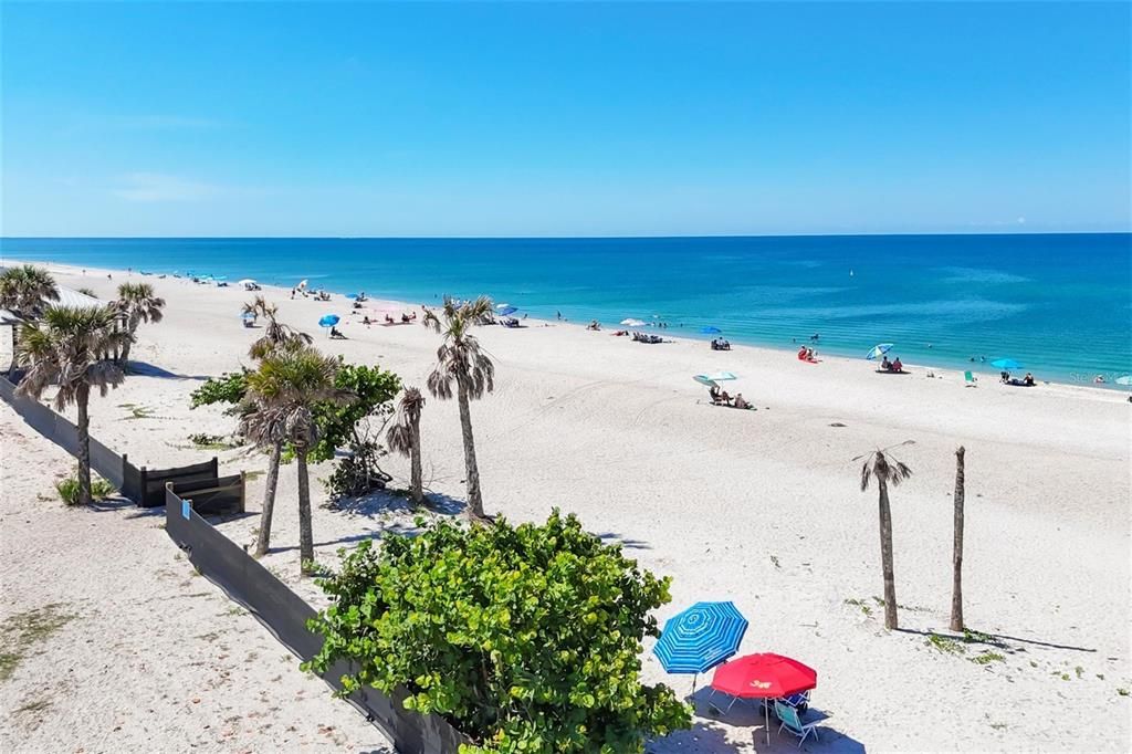 En Venta: $724,900 (3 camas, 2 baños, 1421 Pies cuadrados)