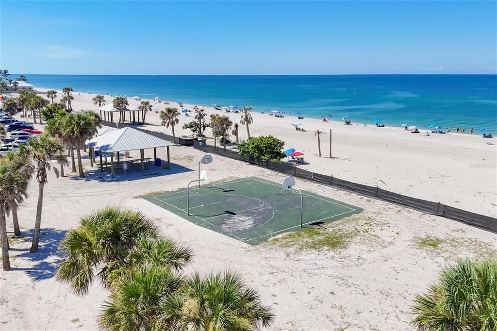 En Venta: $724,900 (3 camas, 2 baños, 1421 Pies cuadrados)