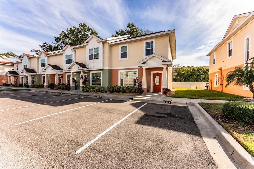 For Sale: $230,000 (3 beds, 2 baths, 1733 Square Feet)