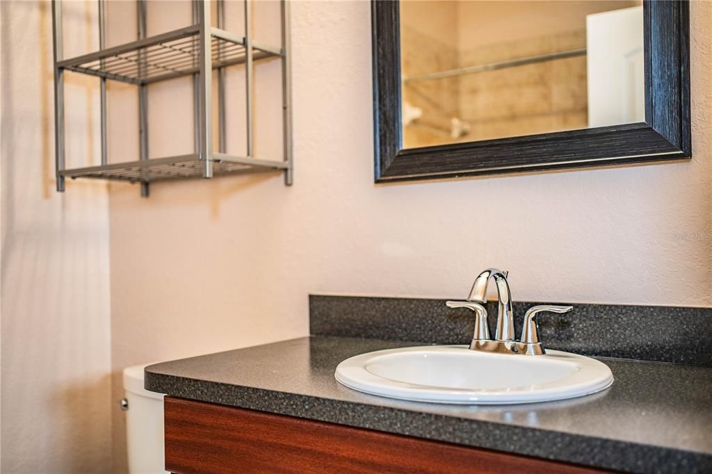 For Sale: $230,000 (3 beds, 2 baths, 1733 Square Feet)