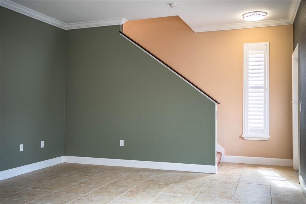 For Sale: $230,000 (3 beds, 2 baths, 1733 Square Feet)