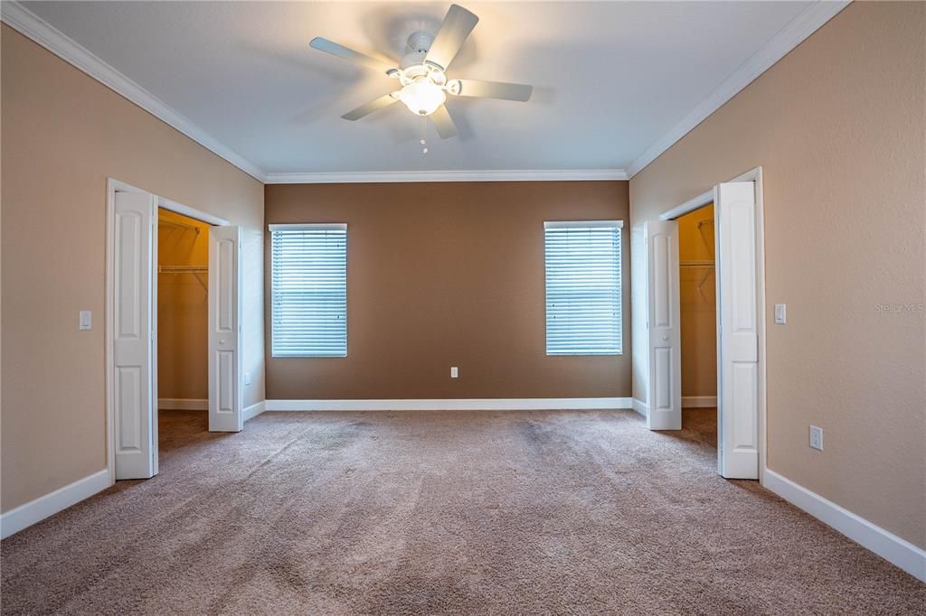 For Sale: $230,000 (3 beds, 2 baths, 1733 Square Feet)