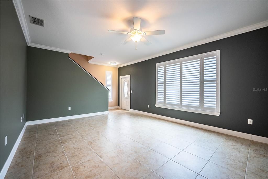 For Sale: $230,000 (3 beds, 2 baths, 1733 Square Feet)