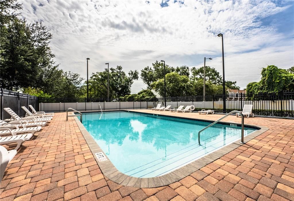 For Sale: $230,000 (3 beds, 2 baths, 1733 Square Feet)