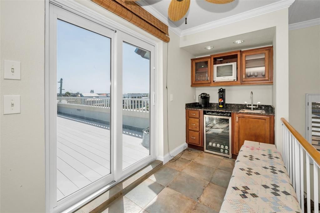 Active With Contract: $1,699,900 (3 beds, 3 baths, 2320 Square Feet)