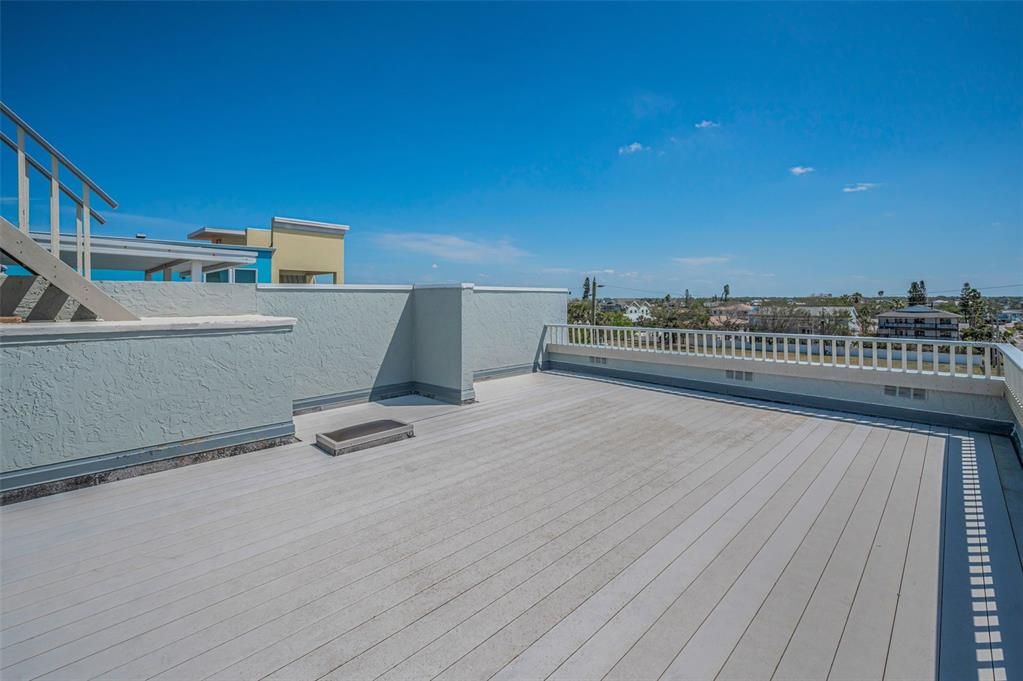 Active With Contract: $1,699,900 (3 beds, 3 baths, 2320 Square Feet)