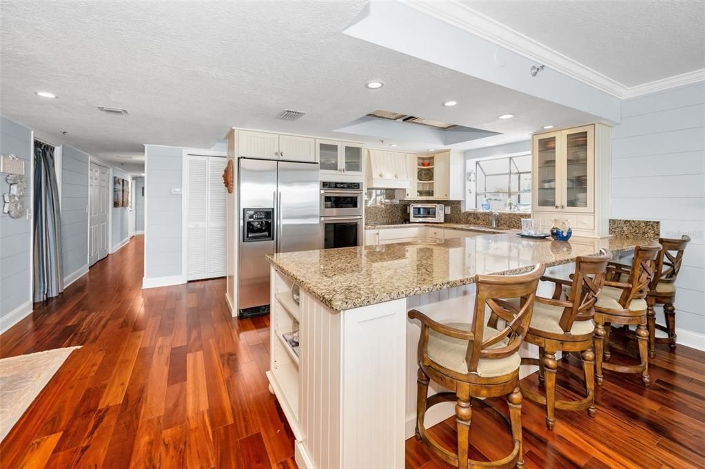 Active With Contract: $1,699,900 (3 beds, 3 baths, 2320 Square Feet)