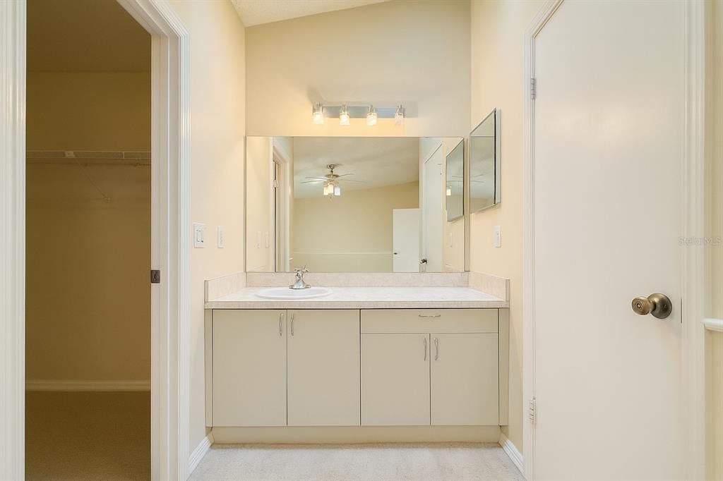 En Venta: $240,000 (2 camas, 2 baños, 1260 Pies cuadrados)