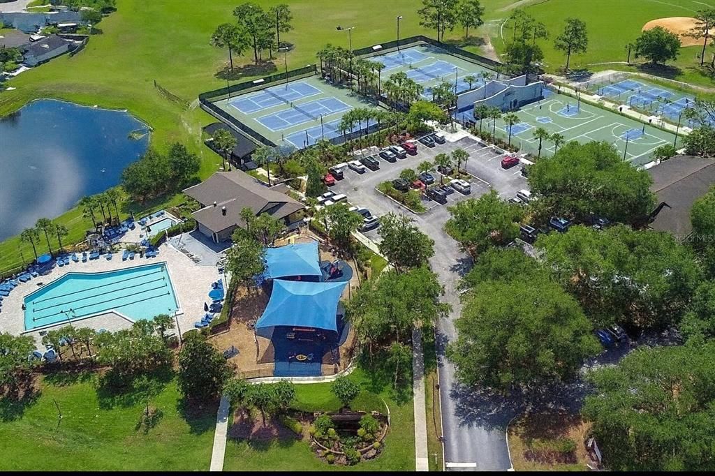 En Venta: $240,000 (2 camas, 2 baños, 1260 Pies cuadrados)