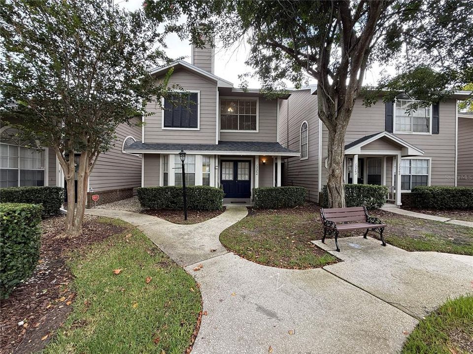 En Venta: $240,000 (2 camas, 2 baños, 1260 Pies cuadrados)