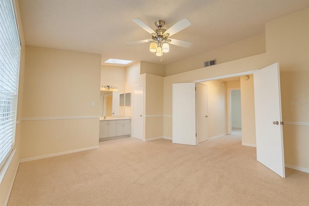 En Venta: $240,000 (2 camas, 2 baños, 1260 Pies cuadrados)