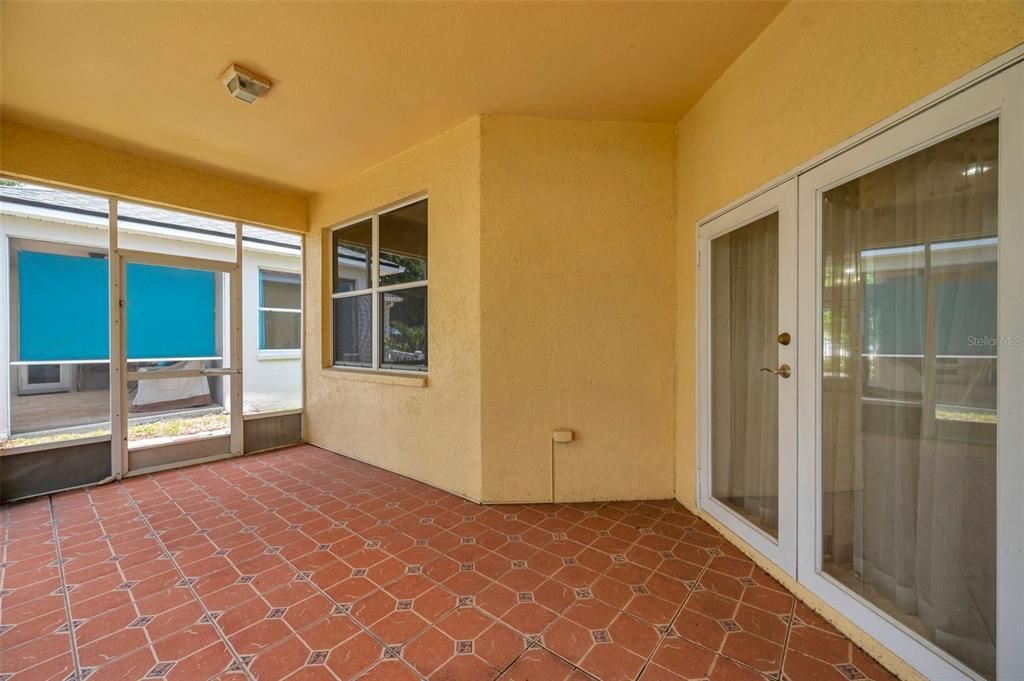 For Sale: $424,900 (4 beds, 3 baths, 2281 Square Feet)