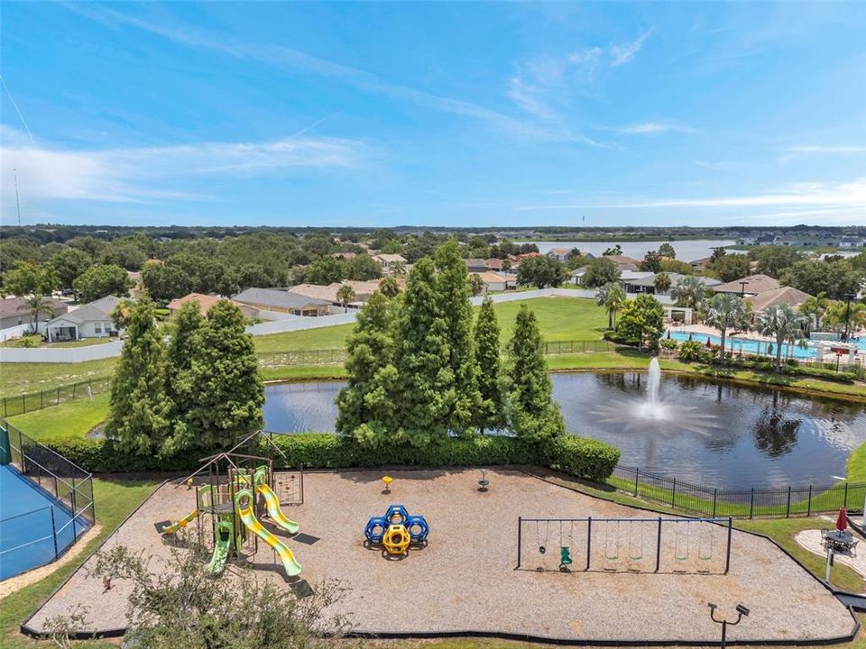 For Sale: $424,900 (4 beds, 3 baths, 2281 Square Feet)