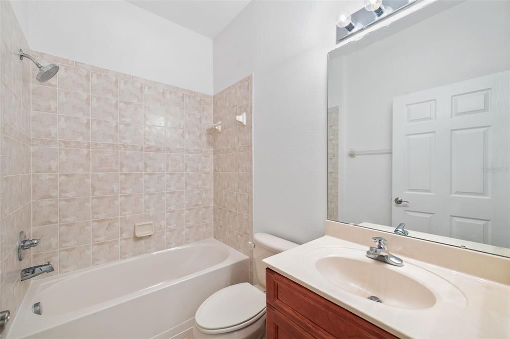 For Sale: $424,900 (4 beds, 3 baths, 2281 Square Feet)