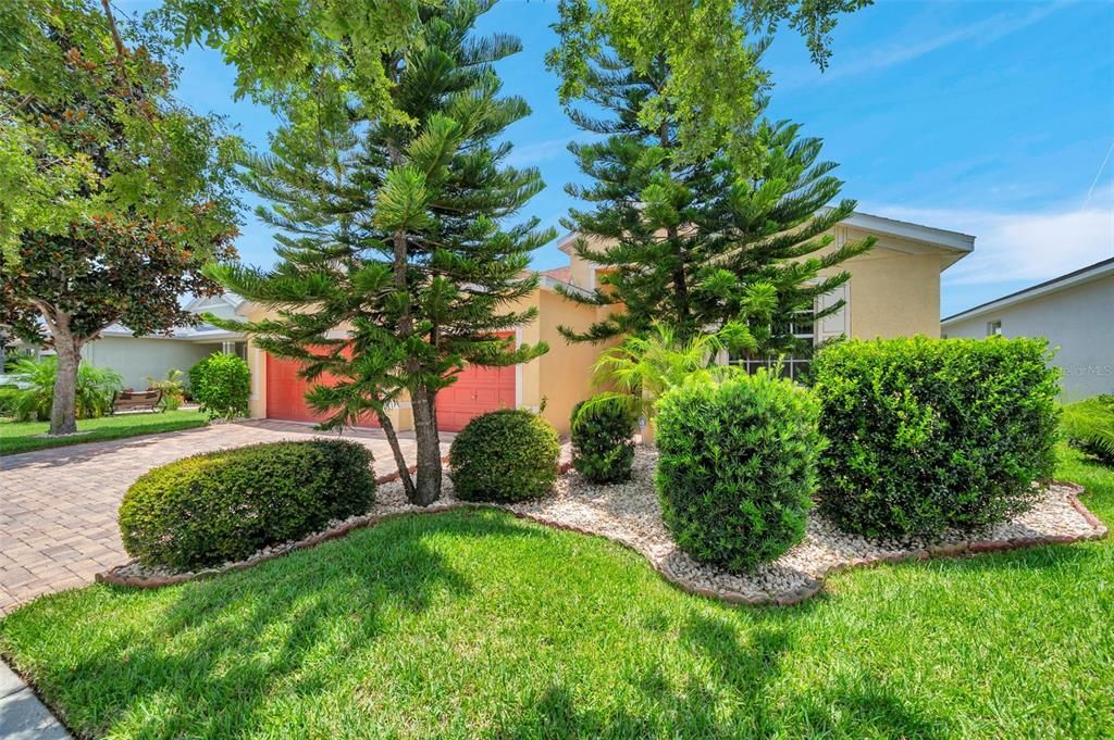 For Sale: $424,900 (4 beds, 3 baths, 2281 Square Feet)