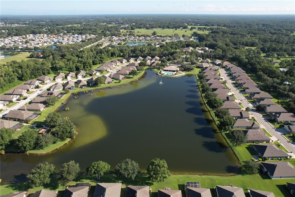 For Sale: $370,000 (2 beds, 2 baths, 1557 Square Feet)