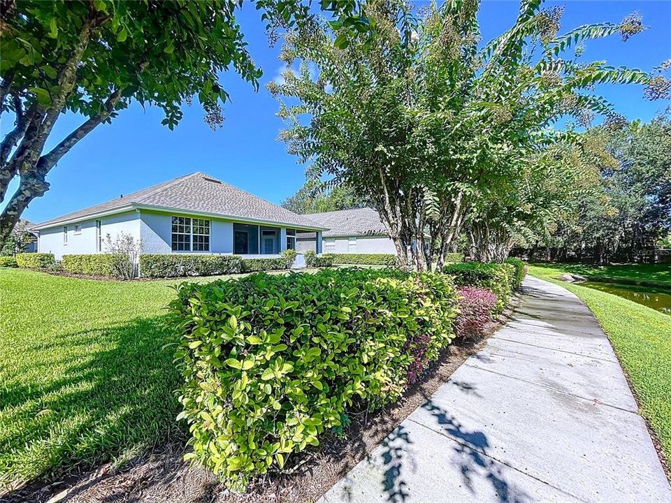 For Sale: $370,000 (2 beds, 2 baths, 1557 Square Feet)