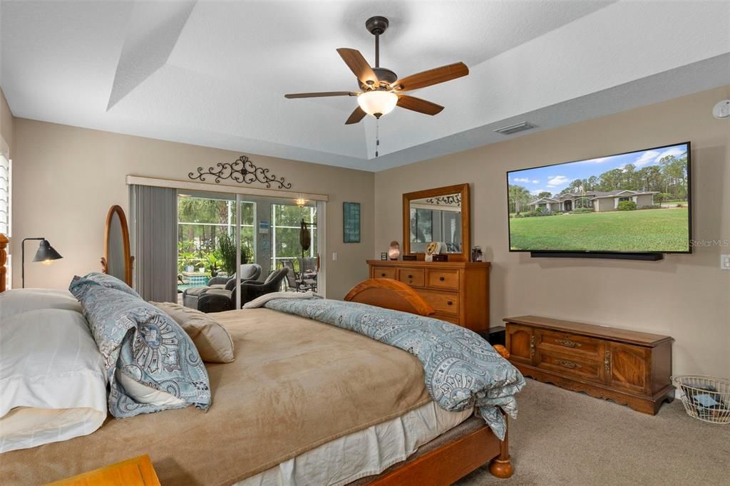 Active With Contract: $499,900 (3 beds, 2 baths, 2196 Square Feet)