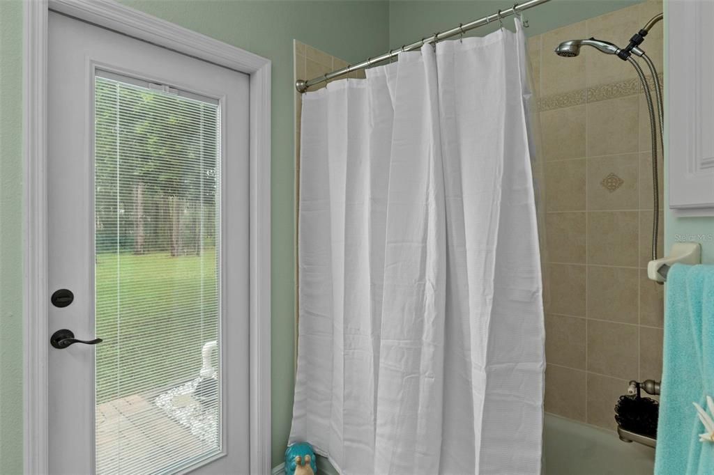 Active With Contract: $499,900 (3 beds, 2 baths, 2196 Square Feet)