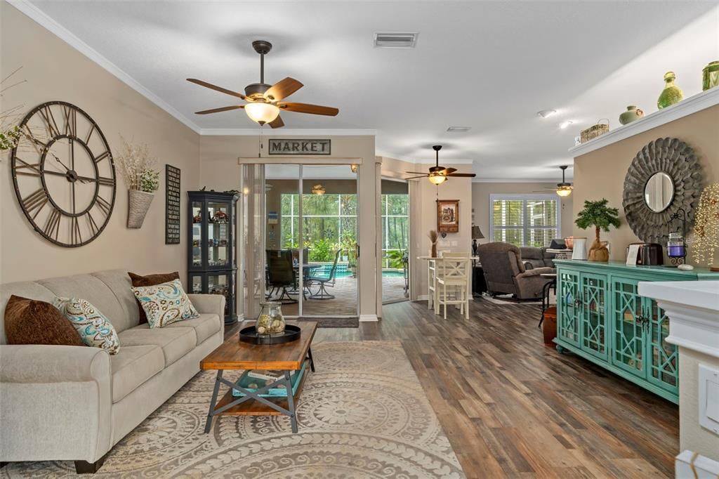 Active With Contract: $499,900 (3 beds, 2 baths, 2196 Square Feet)