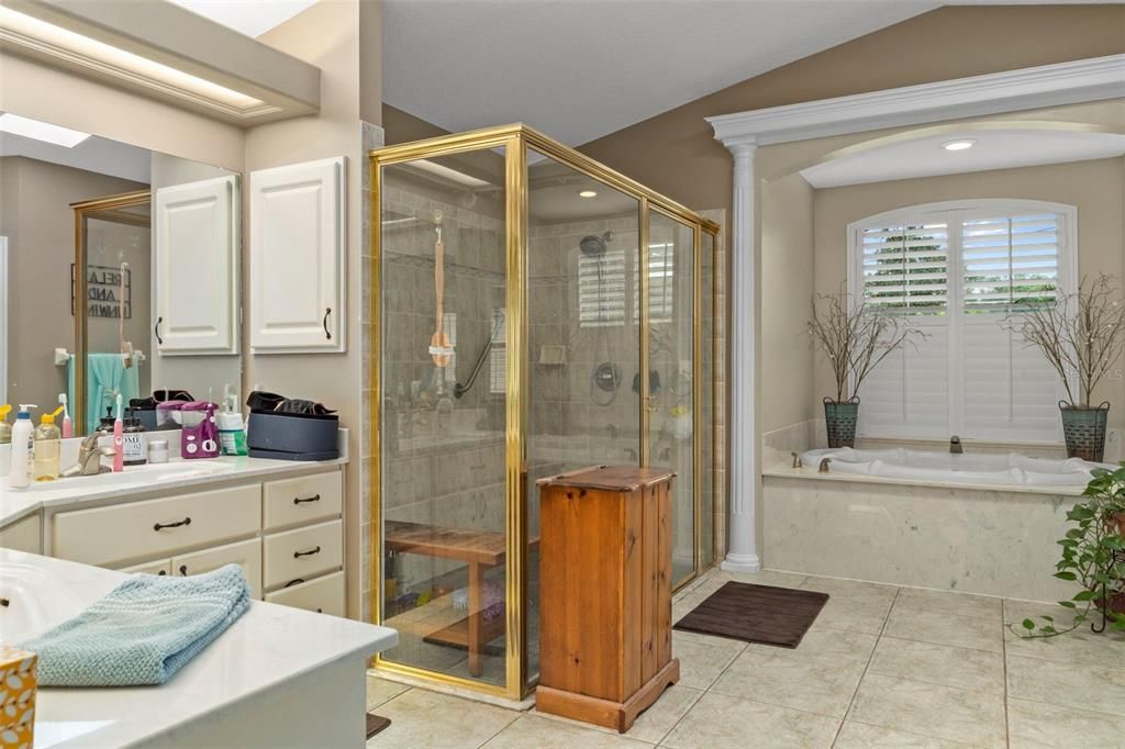 Active With Contract: $499,900 (3 beds, 2 baths, 2196 Square Feet)