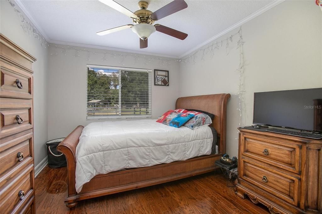 待售: $689,000 (4 贝兹, 2 浴室, 2408 平方英尺)