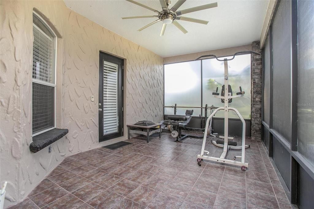 待售: $689,000 (4 贝兹, 2 浴室, 2408 平方英尺)