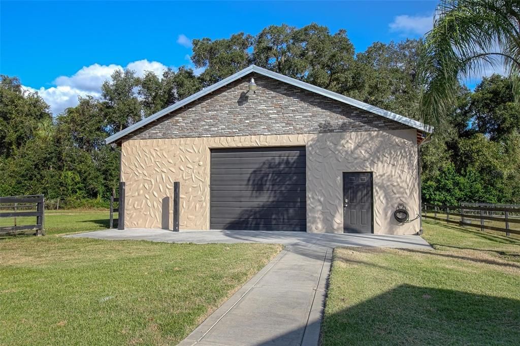 待售: $689,000 (4 贝兹, 2 浴室, 2408 平方英尺)