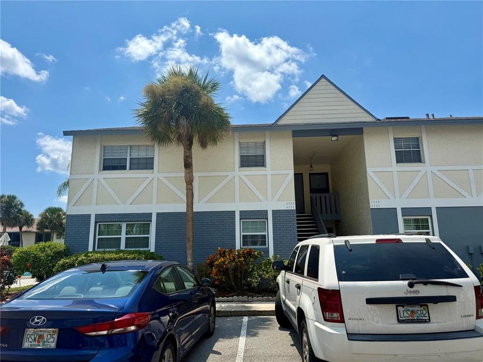 Vendido Recientemente: $125,000 (2 camas, 2 baños, 967 Pies cuadrados)