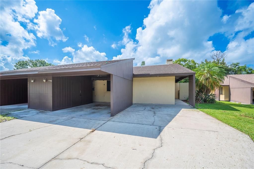 Activo con contrato: $264,500 (2 camas, 2 baños, 1380 Pies cuadrados)