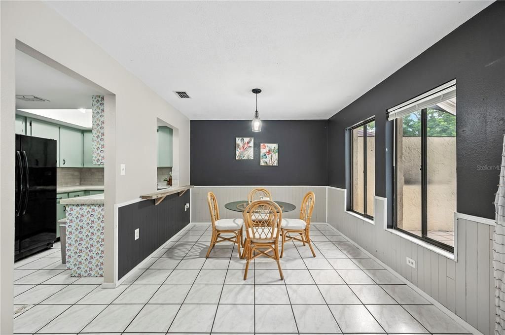 Activo con contrato: $264,500 (2 camas, 2 baños, 1380 Pies cuadrados)