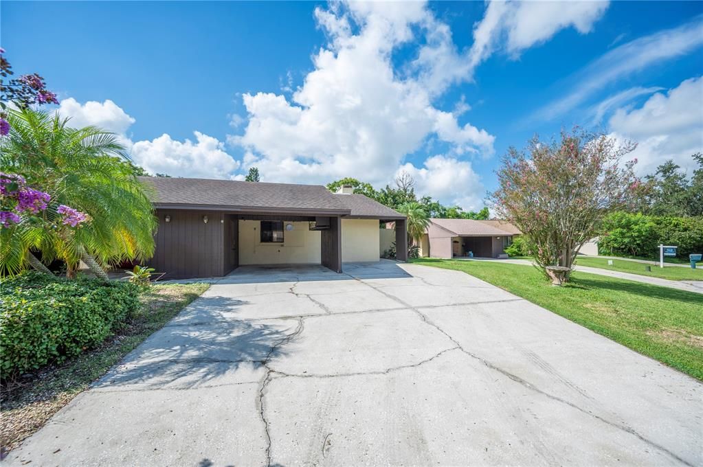 Activo con contrato: $264,500 (2 camas, 2 baños, 1380 Pies cuadrados)