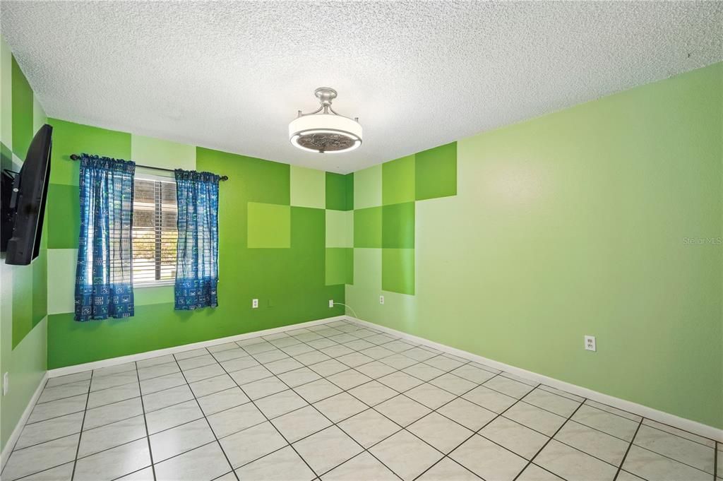 Activo con contrato: $264,500 (2 camas, 2 baños, 1380 Pies cuadrados)