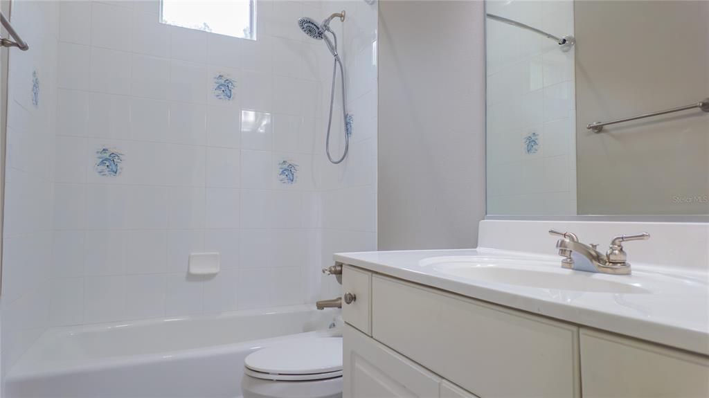 En Venta: $875,000 (4 camas, 3 baños, 3041 Pies cuadrados)