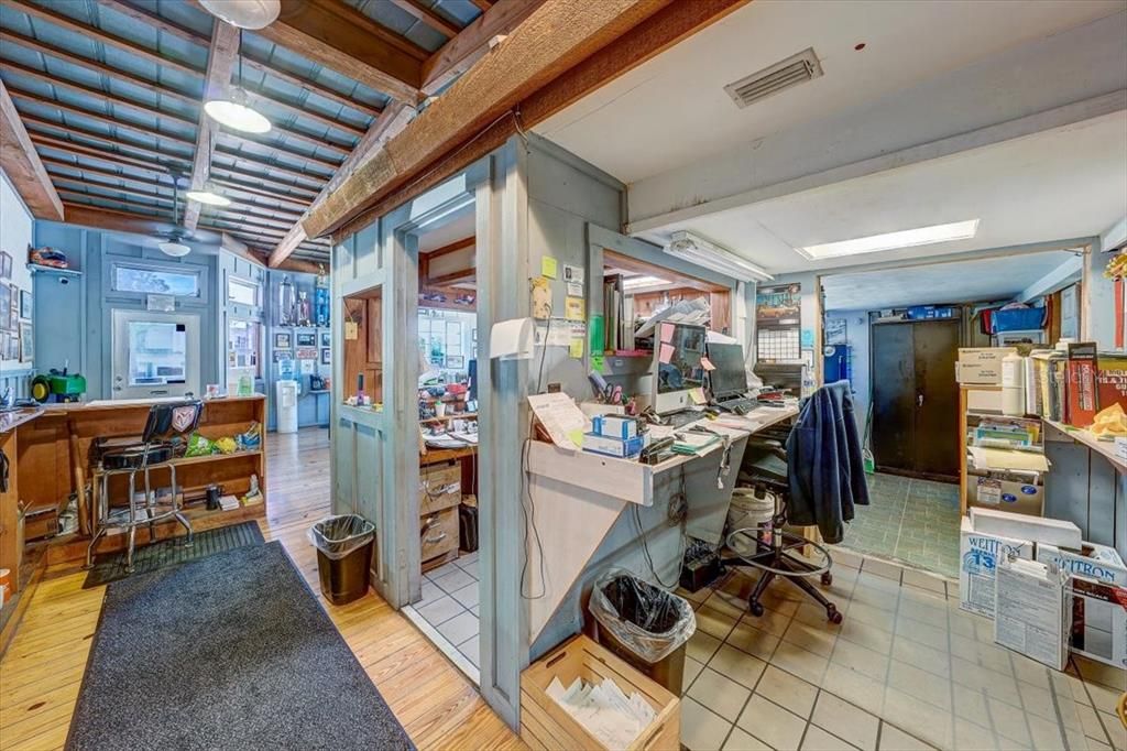 待售: $1,400,000 (0 贝兹, 0 浴室, 8100 平方英尺)