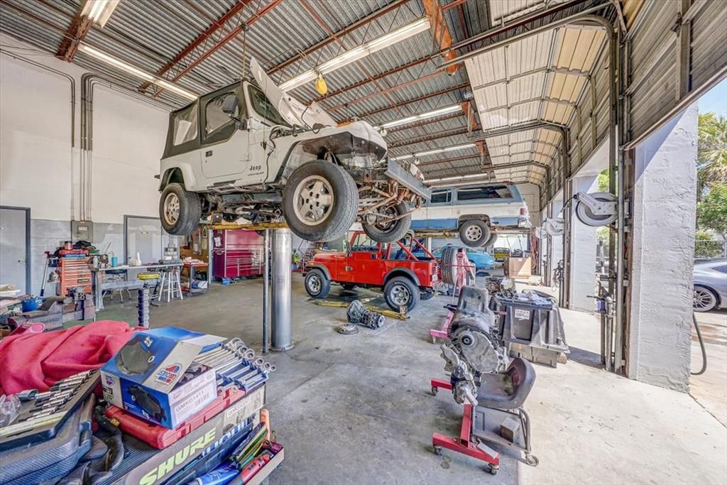 待售: $1,400,000 (0 贝兹, 0 浴室, 8100 平方英尺)