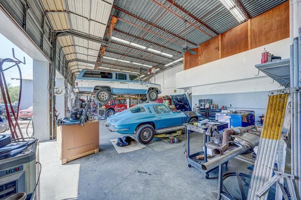 待售: $1,400,000 (0 贝兹, 0 浴室, 8100 平方英尺)