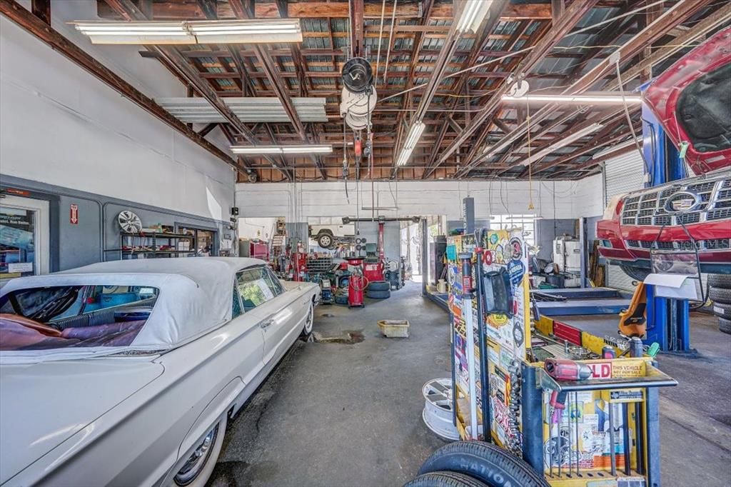 待售: $1,400,000 (0 贝兹, 0 浴室, 8100 平方英尺)