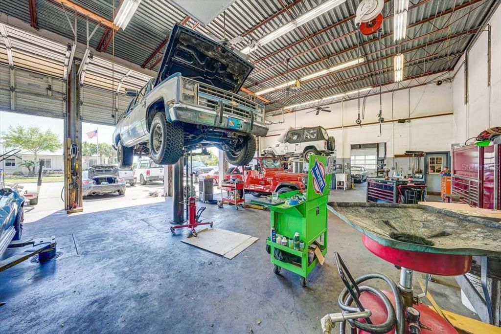 待售: $1,400,000 (0 贝兹, 0 浴室, 8100 平方英尺)