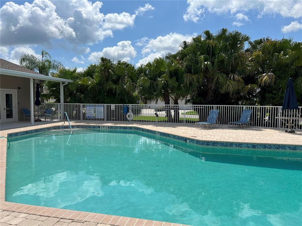 For Rent: $2,995 (3 beds, 2 baths, 1477 Square Feet)