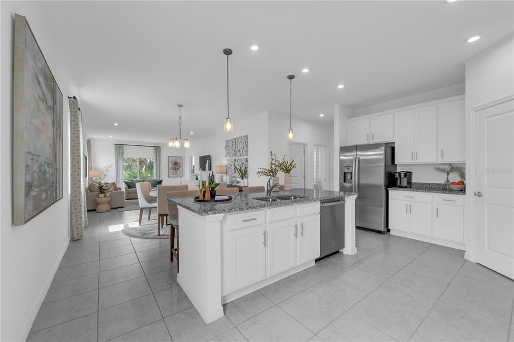 Activo con contrato: $352,990 (3 camas, 2 baños, 1604 Pies cuadrados)