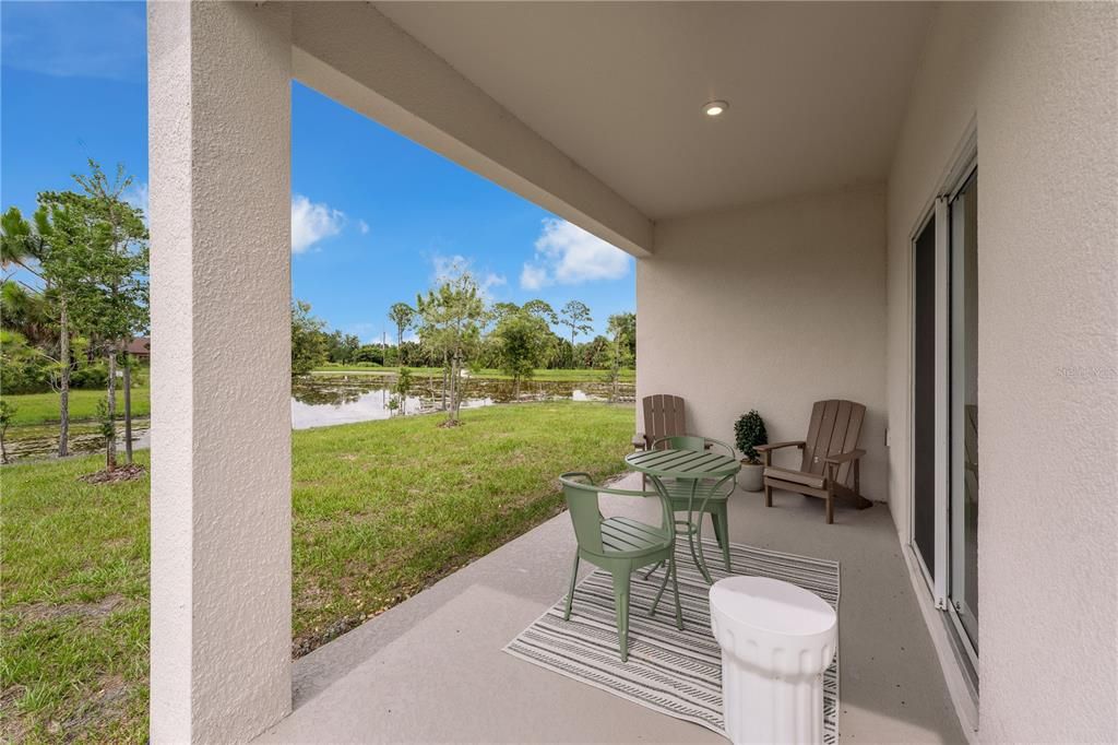 Activo con contrato: $352,990 (3 camas, 2 baños, 1604 Pies cuadrados)