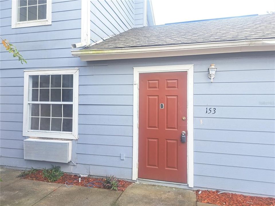 For Rent: $690 (1 beds, 1 baths, 265 Square Feet)