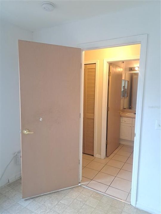 For Rent: $690 (1 beds, 1 baths, 265 Square Feet)