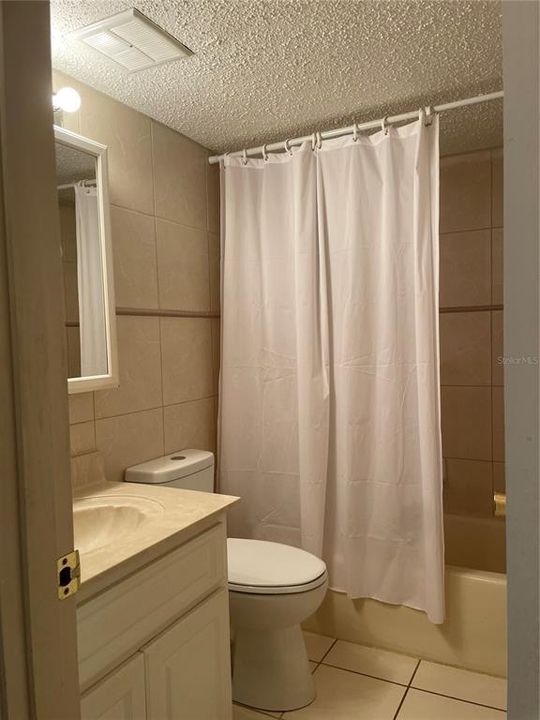 В аренду: $1,495 (2 спален, 1 ванн, 965 Квадратных фут)