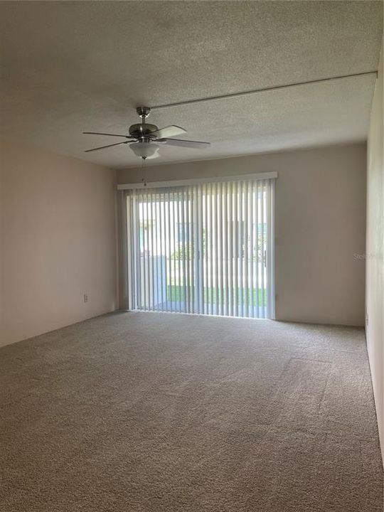 В аренду: $1,495 (2 спален, 1 ванн, 965 Квадратных фут)