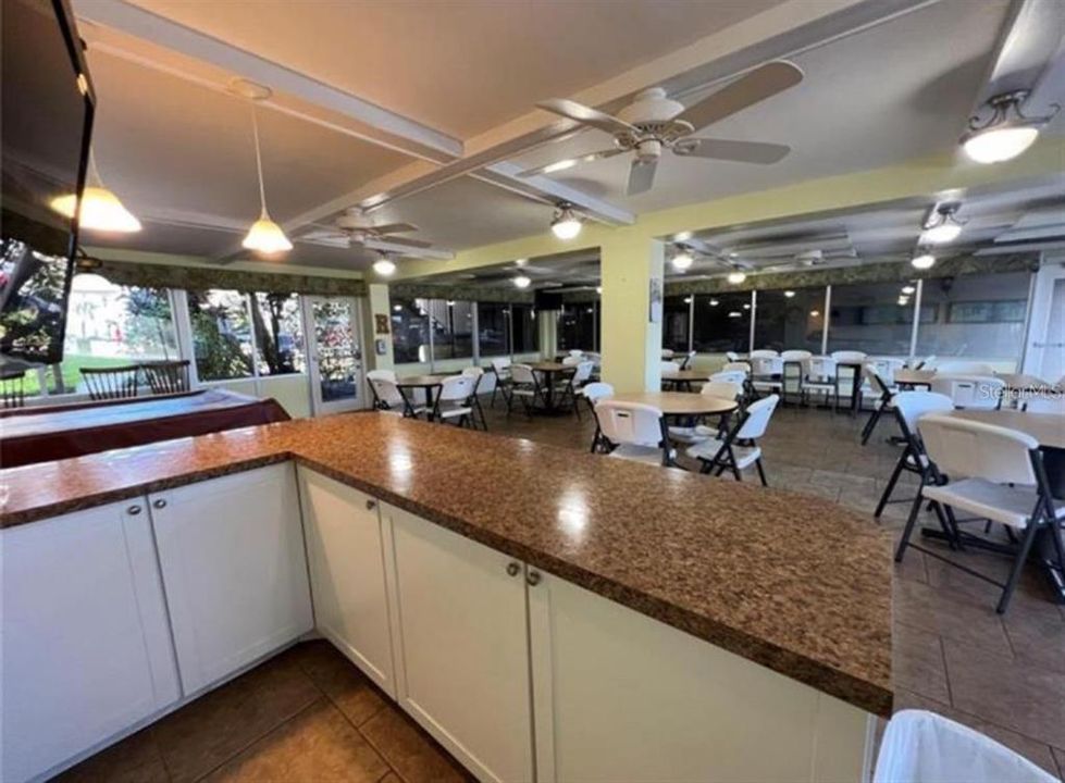 В аренду: $1,495 (2 спален, 1 ванн, 965 Квадратных фут)