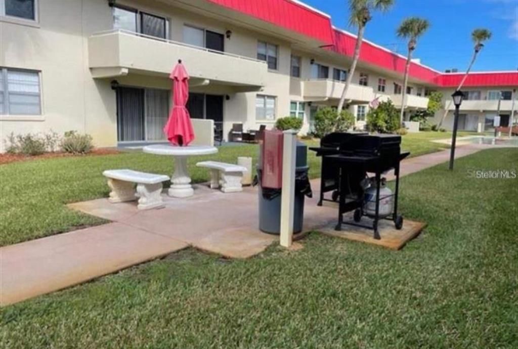 В аренду: $1,495 (2 спален, 1 ванн, 965 Квадратных фут)